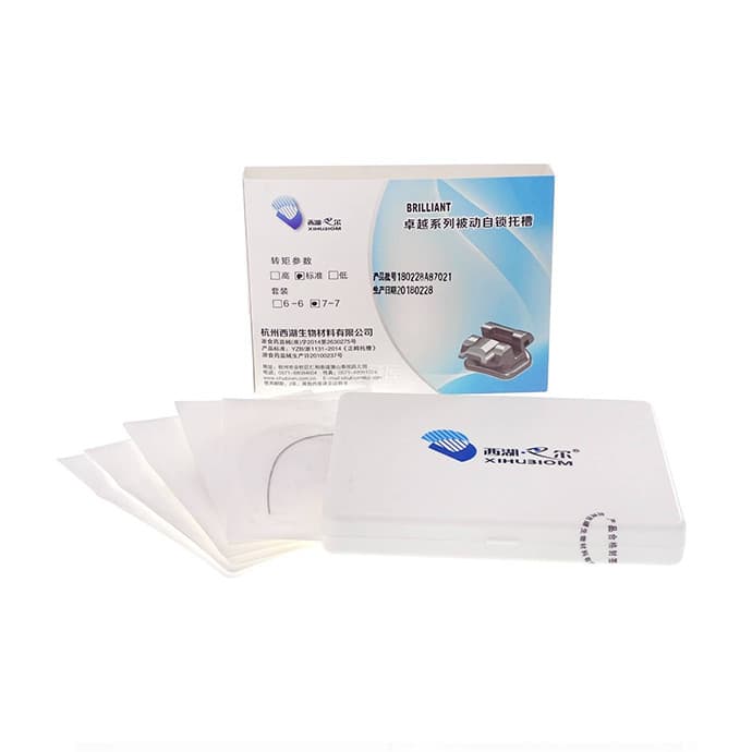 西湖巴尔金属自锁托槽矫正