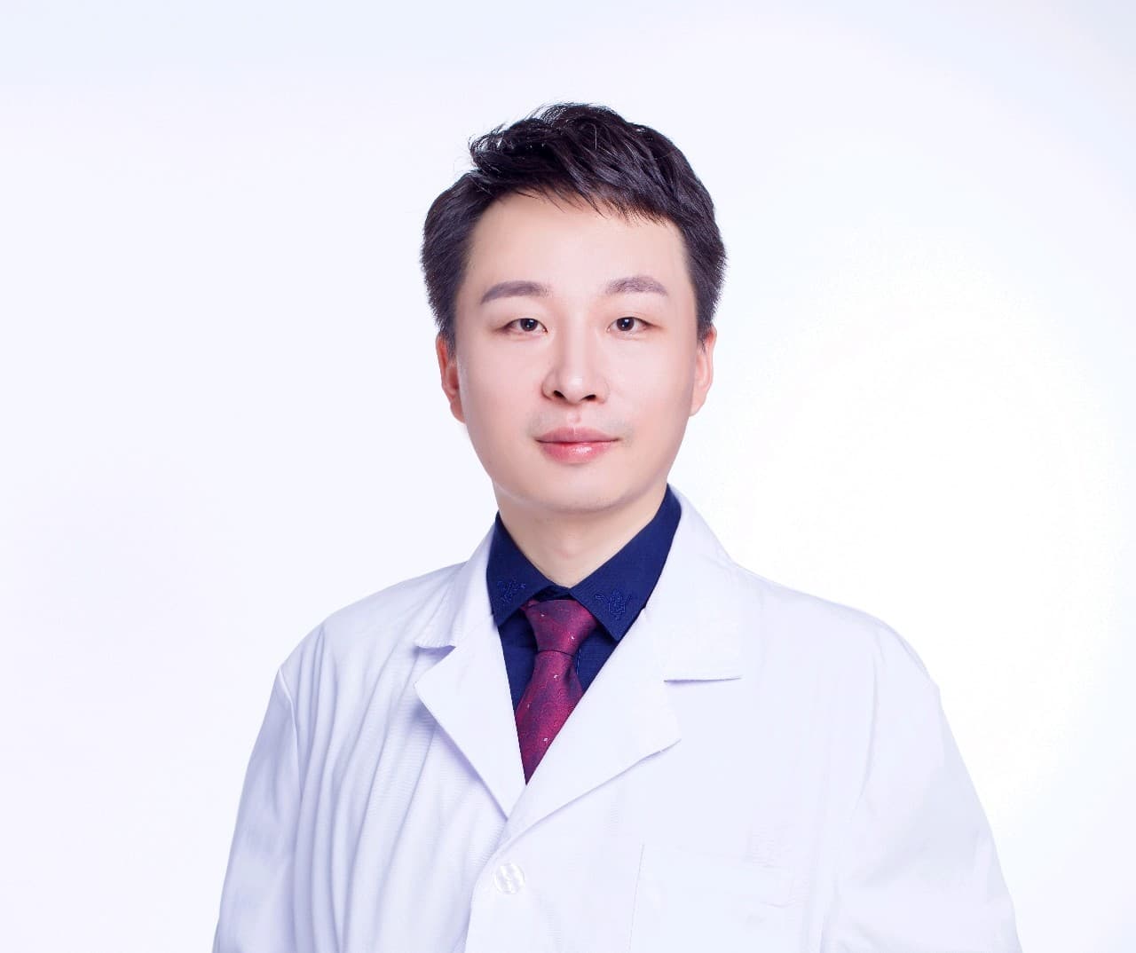 湘潭华雅医疗美容李果医生